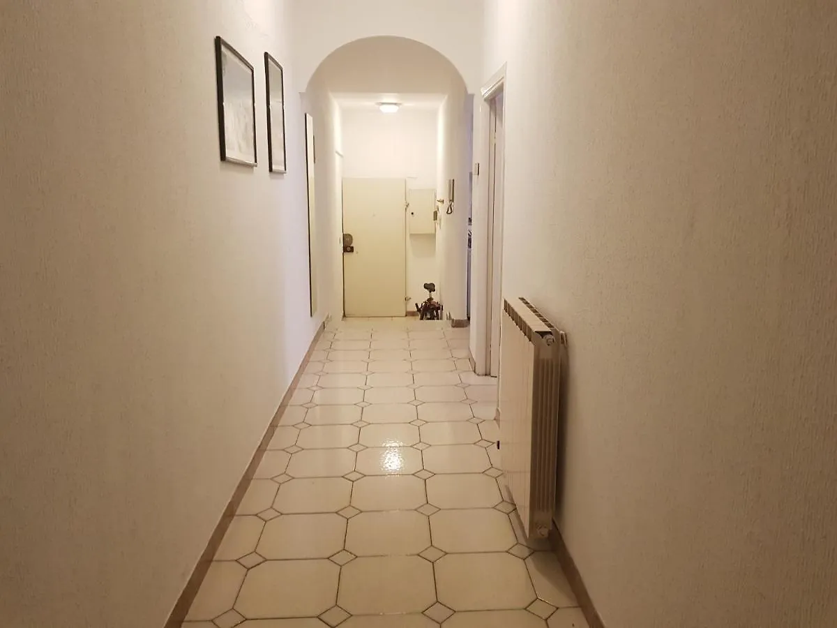 Holiday In Pietra Ligure Apartament