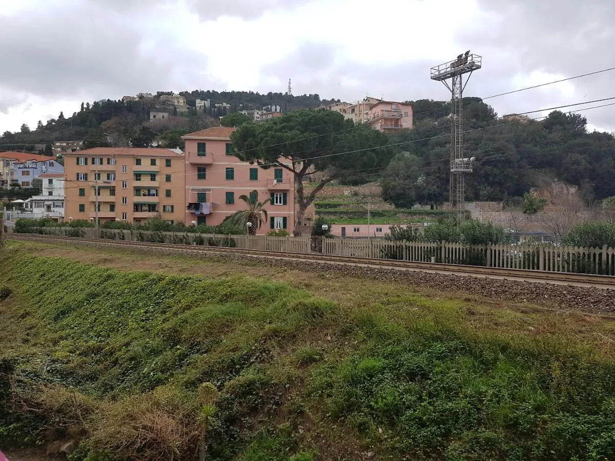 Apartament Holiday In Pietra Ligure Włochy