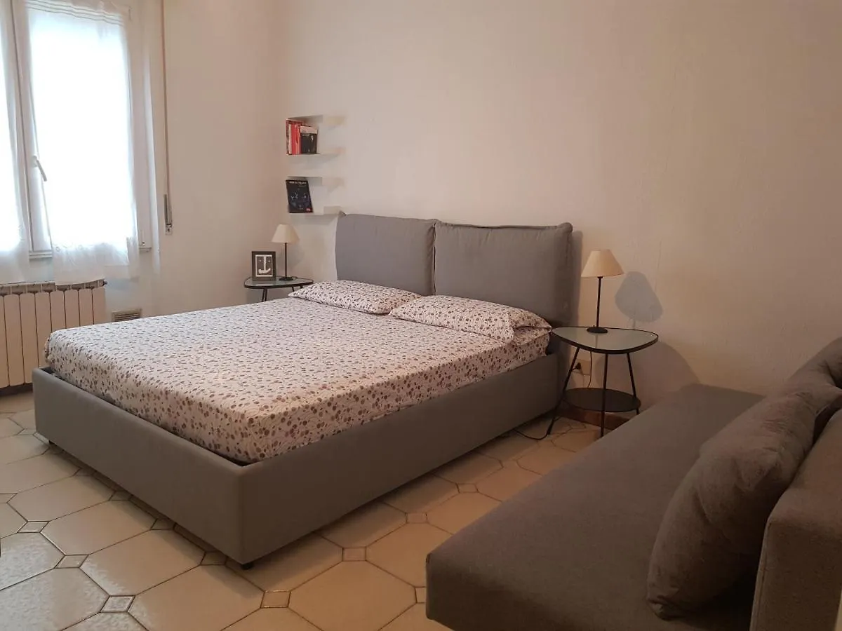 Apartament Holiday In Pietra Ligure